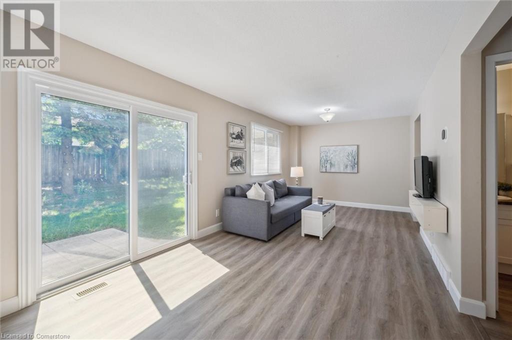 476 Kingscourt Drive Unit# 22, Waterloo, Ontario  N2K 3R3 - Photo 14 - 40743048
