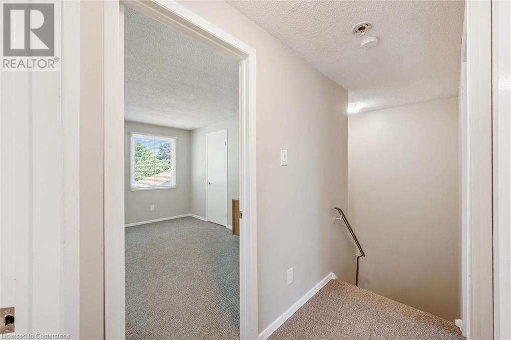 476 Kingscourt Drive Unit# 22, Waterloo, Ontario  N2K 3R3 - Photo 17 - 40743048