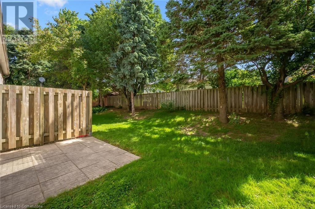 476 Kingscourt Drive Unit# 22, Waterloo, Ontario  N2K 3R3 - Photo 28 - 40743048