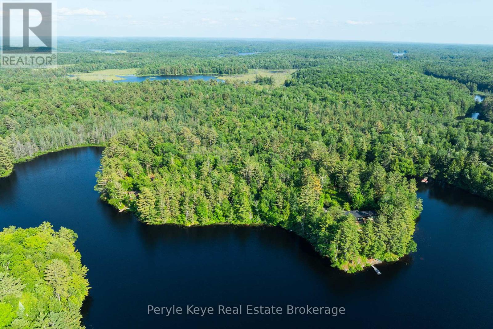1544 South Lancelot Road, Huntsville, Ontario  P0B 1M0 - Photo 18 - X12241198