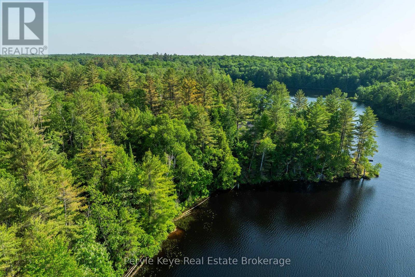 1544 South Lancelot Road, Huntsville, Ontario  P0B 1M0 - Photo 20 - X12241198
