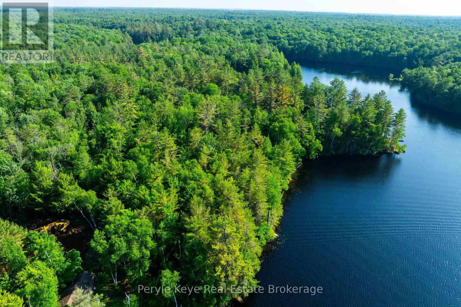 1544 South Lancelot Road, Huntsville, Ontario  P0B 1M0 - Photo 23 - X12241198