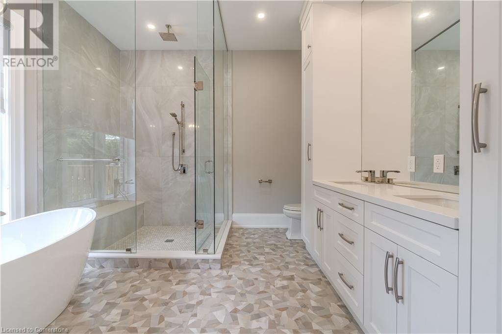160 White Pines Drive, Burlington, Ontario  L7L 4E4 - Photo 19 - 40743968
