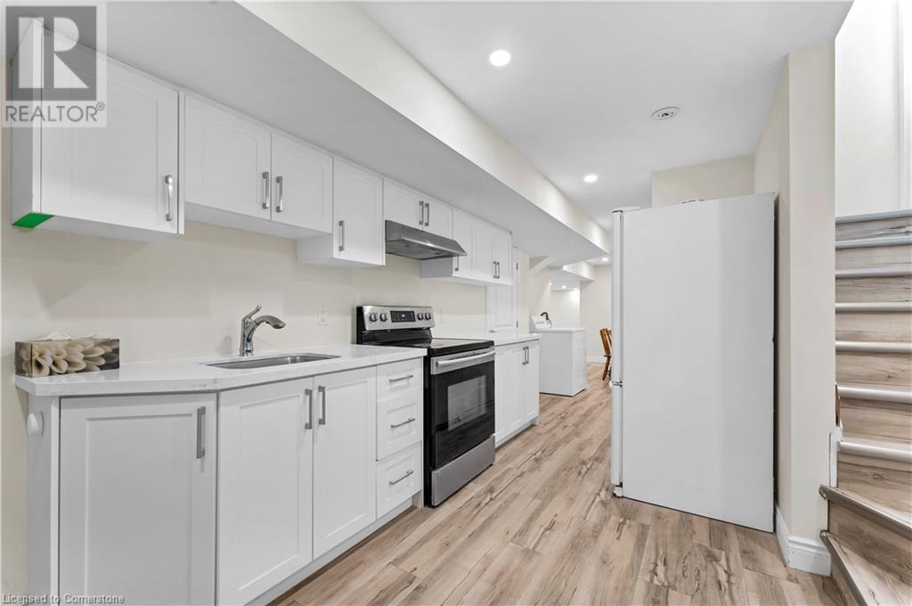 34 Adencliffe Street, Kitchener, Ontario  N2R 0B5 - Photo 39 - 40744175