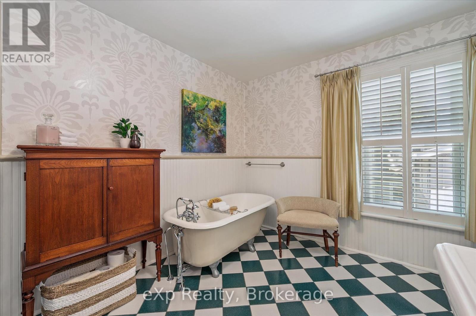 72 Kathleen Street, Guelph, Ontario  N1H 4Y3 - Photo 29 - X12241238