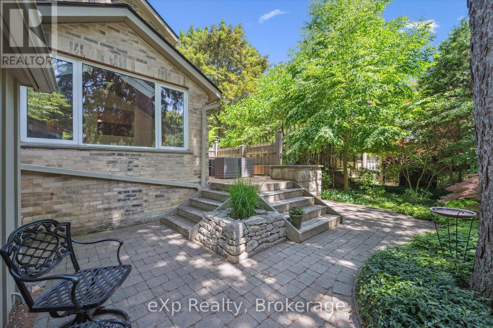 72 Kathleen Street, Guelph, Ontario  N1H 4Y3 - Photo 36 - X12241238
