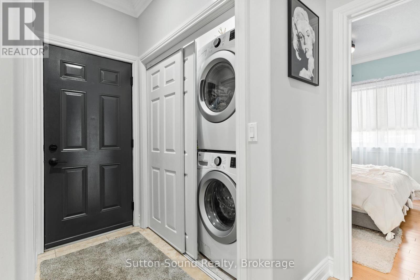 170 Lakeshore Road, Georgian Bluffs, Ontario  N0H 2T0 - Photo 26 - X12241272