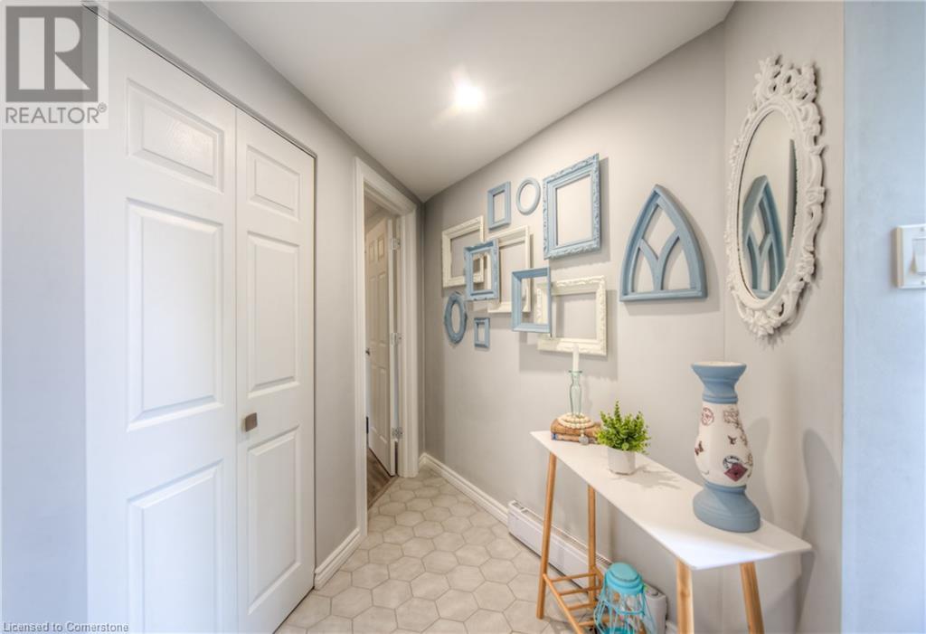 60 Elmsdale Drive Unit# 30, Kitchener, Ontario  N2E 2G4 - Photo 4 - 40734023