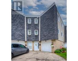 60 ELMSDALE Drive Unit# 30, Kitchener, Ontario
