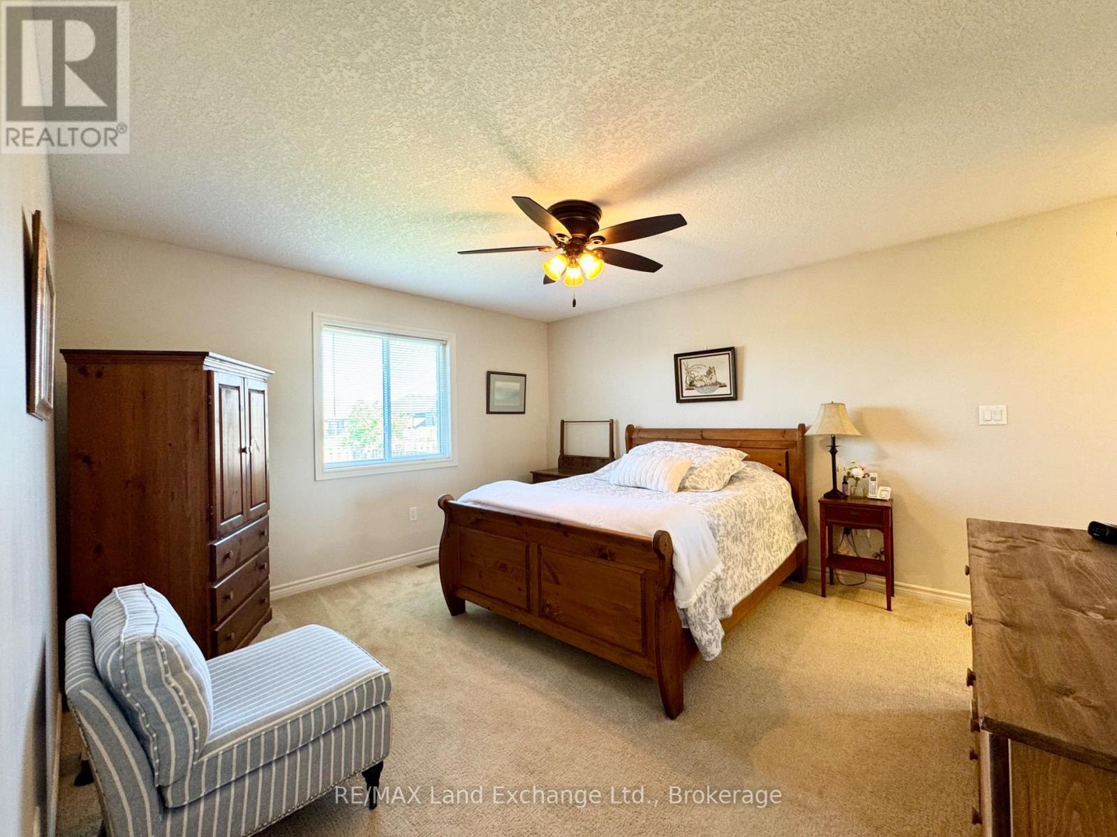 246 Stickel Street, Saugeen Shores, Ontario  N0H 2C1 - Photo 11 - X12241288