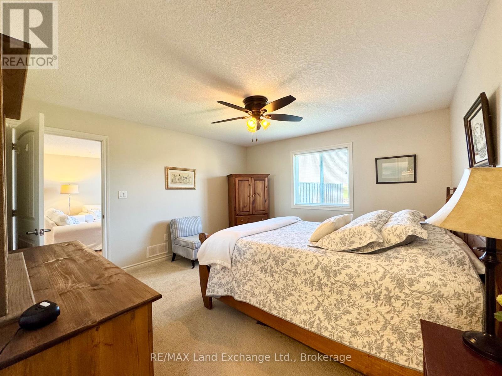 246 Stickel Street, Saugeen Shores, Ontario  N0H 2C1 - Photo 12 - X12241288