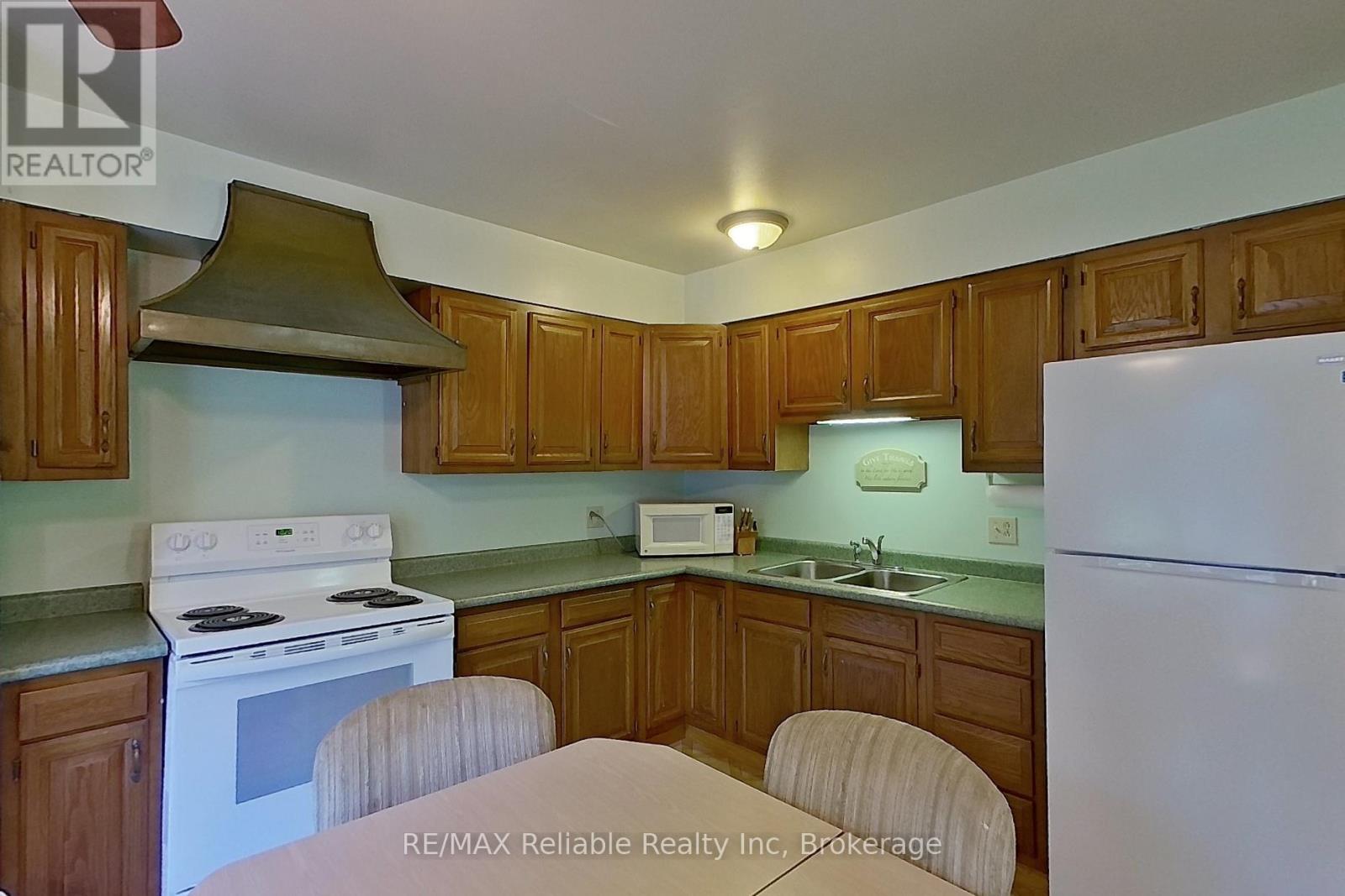 59 Cameron Street, Bluewater, Ontario  N0M 1G0 - Photo 14 - X12241292