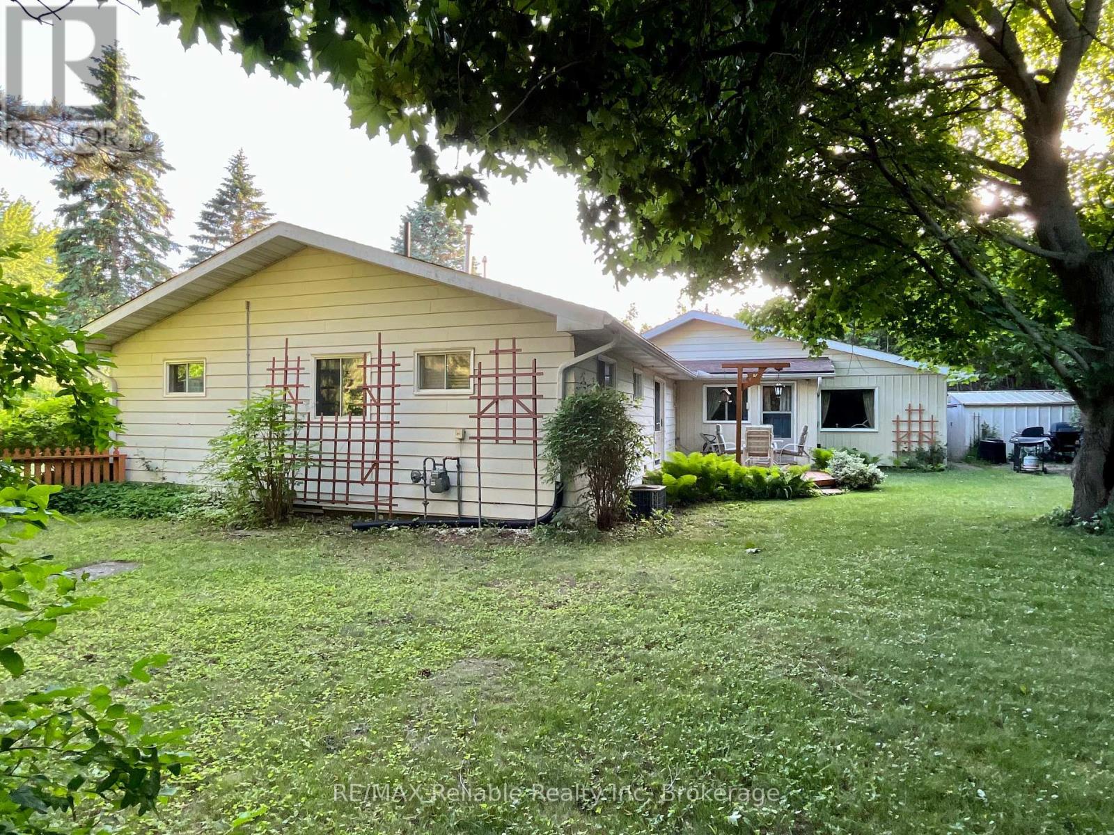 59 Cameron Street, Bluewater, Ontario  N0M 1G0 - Photo 26 - X12241292