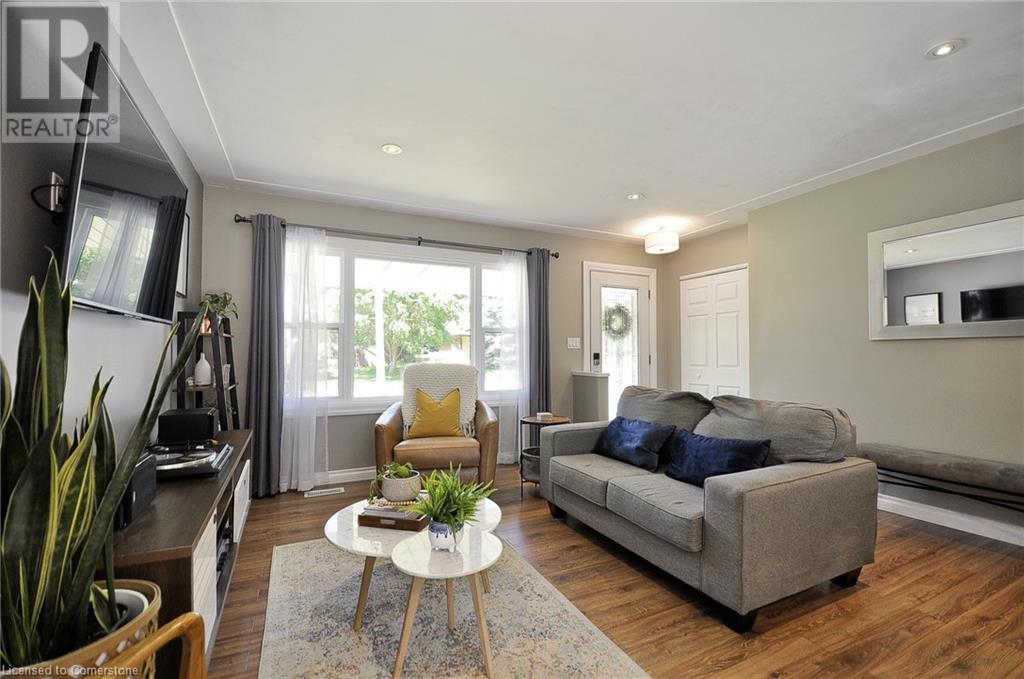 263 Kitchener Road, Cambridge, Ontario  N3H 1A7 - Photo 4 - 40743951