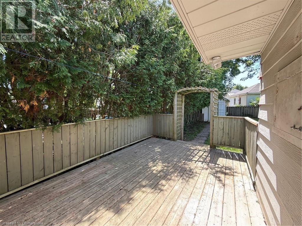 114 Elgin Street N, Cambridge, Ontario  N1R 5H7 - Photo 21 - 40730336