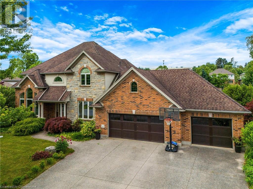 827 BIRCHMOUNT Drive, Waterloo, Ontario