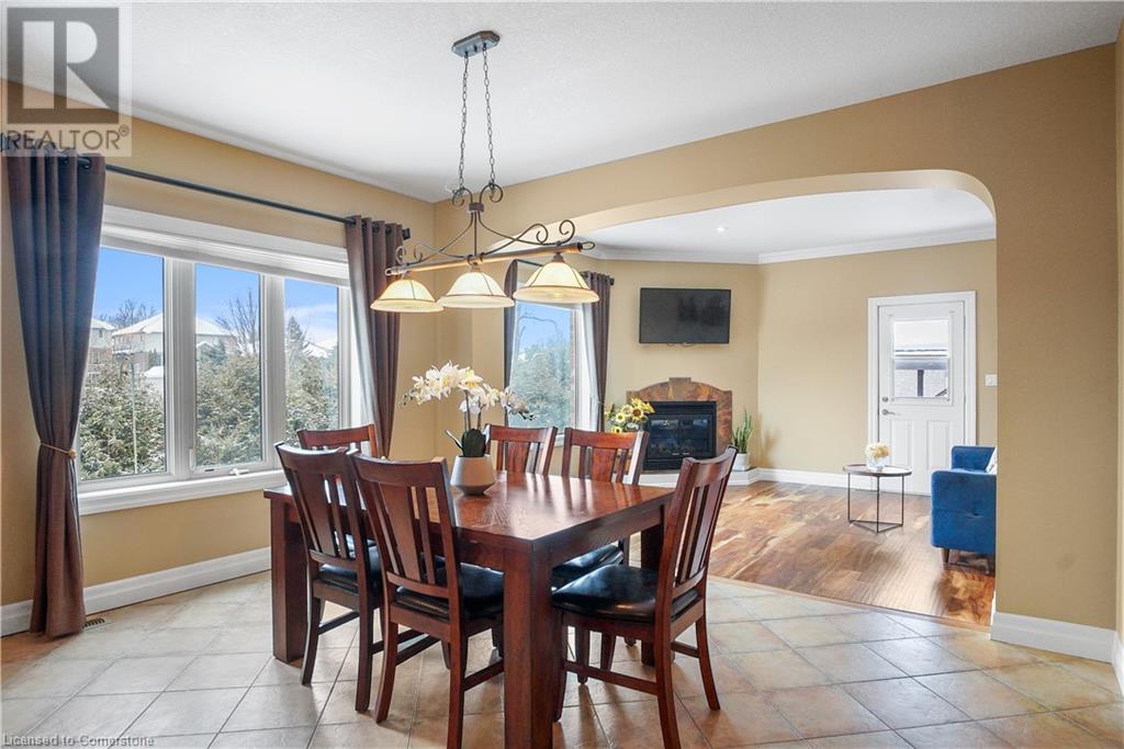 827 Birchmount Drive, Waterloo, Ontario  N2V 2R3 - Photo 13 - 40744099