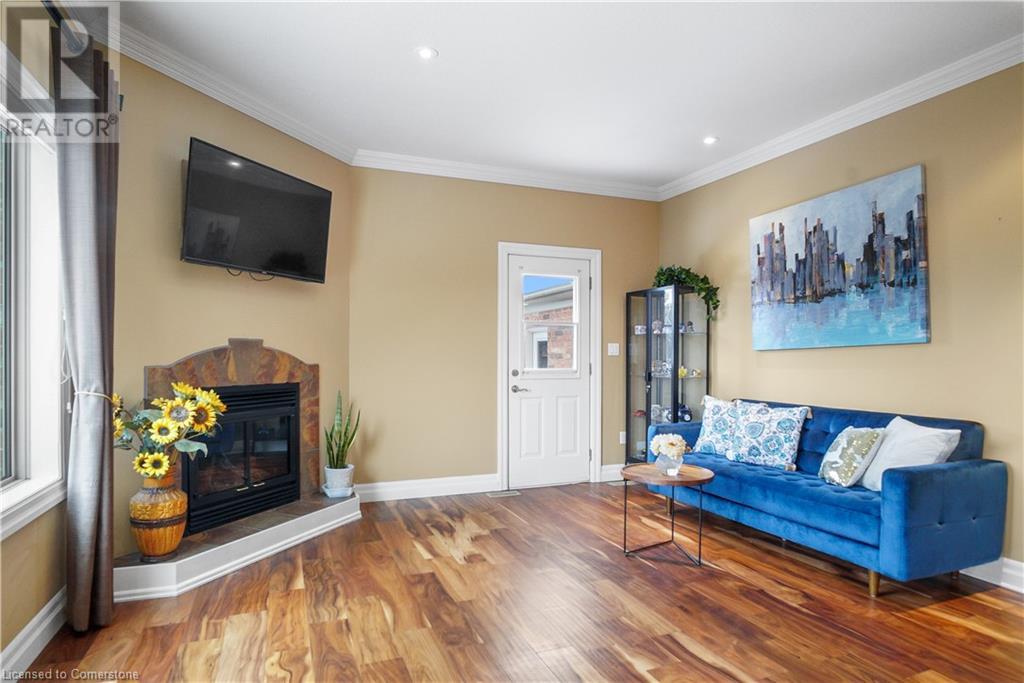 827 Birchmount Drive, Waterloo, Ontario  N2V 2R3 - Photo 15 - 40744099