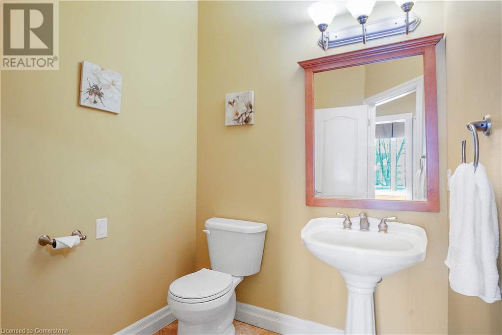 827 Birchmount Drive, Waterloo, Ontario  N2V 2R3 - Photo 17 - 40744099