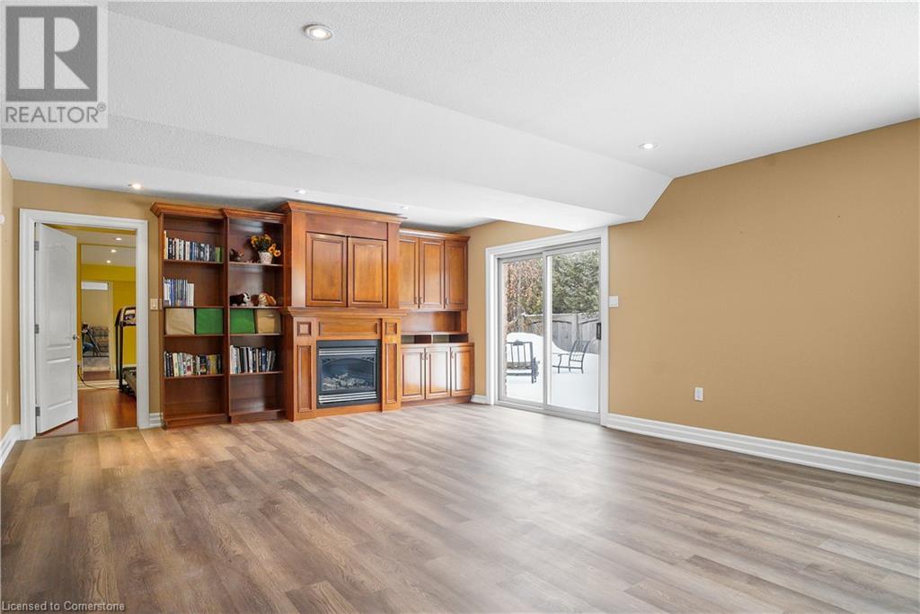 827 Birchmount Drive, Waterloo, Ontario  N2V 2R3 - Photo 37 - 40744099
