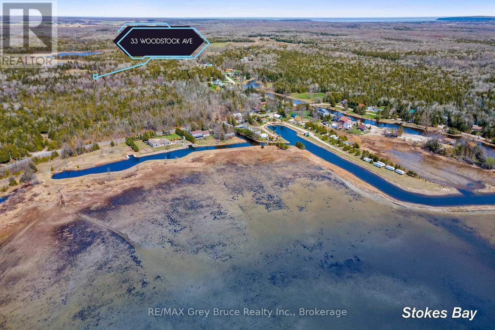33 Woodstock Avenue, Northern Bruce Peninsula, Ontario  N0H 2M0 - Photo 49 - X12241443
