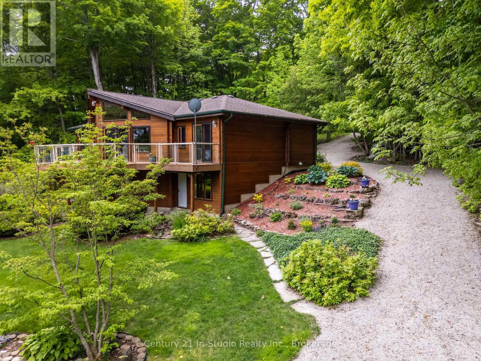 504877 Grey 1 Road, Georgian Bluffs, Ontario  N0H 1S0 - Photo 19 - X12241446
