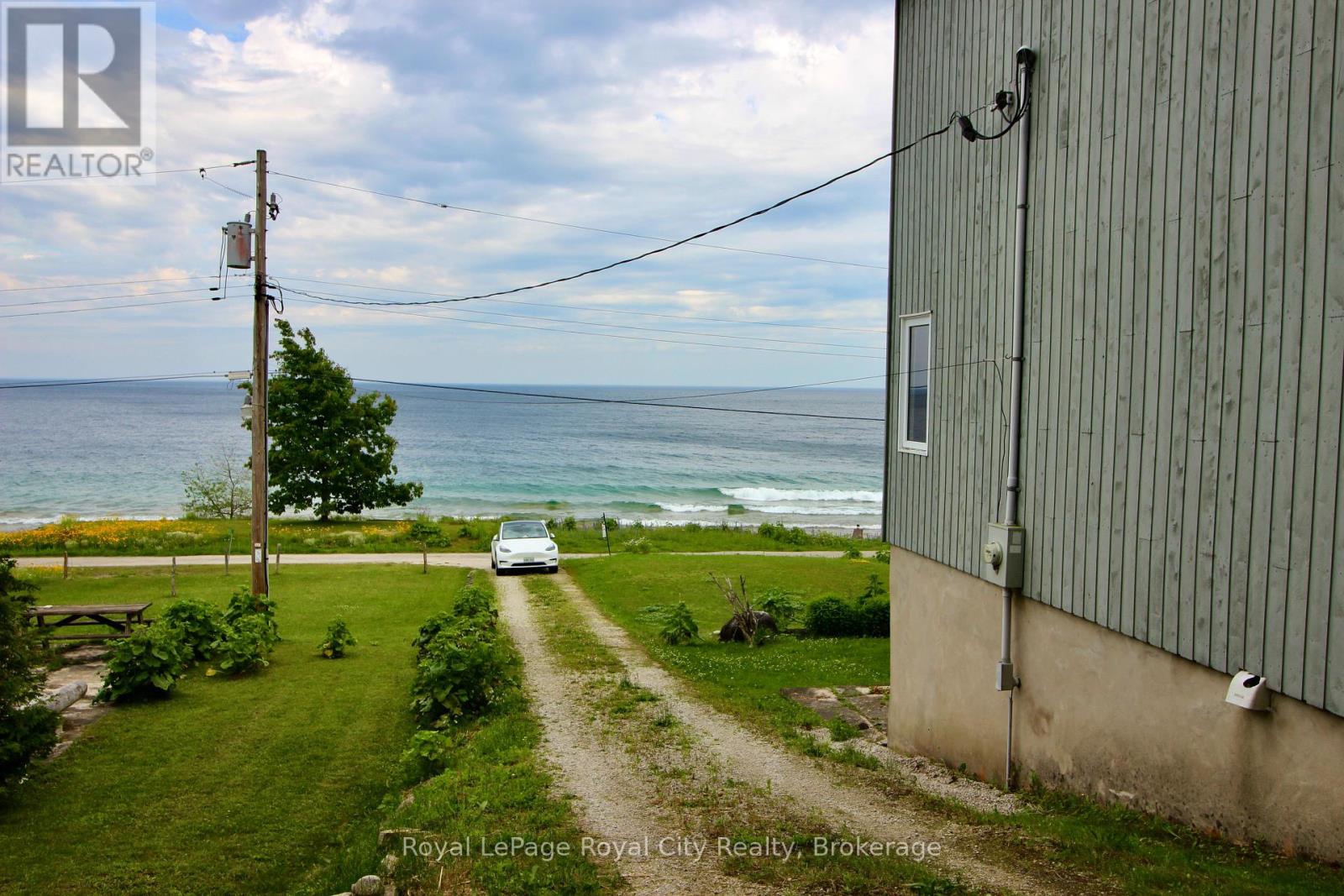14 Dock Lane, Northern Bruce Peninsula, Ontario  N0H 1Z0 - Photo 4 - X12241556