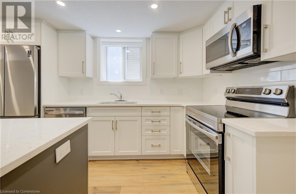 33 Second Avenue Unit# 2, Kitchener, Ontario  N2C 1N4 - Photo 5 - 40744178