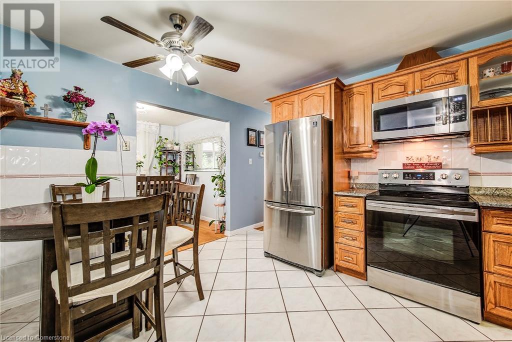 170 Martinglen Crescent, Kitchener, Ontario  N2E 2A2 - Photo 17 - 40740978