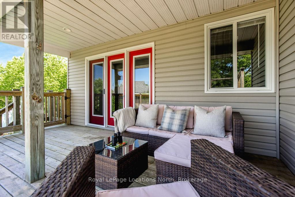 21 Robert Avenue, Collingwood, Ontario  L9Y 5N5 - Photo 12 - S12241714