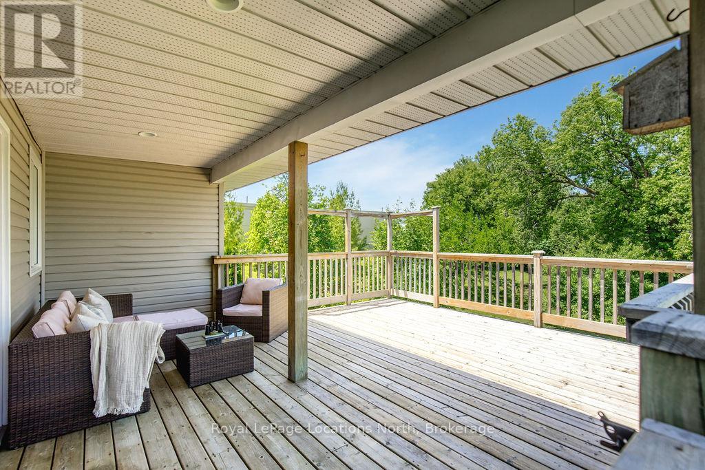 21 Robert Avenue, Collingwood, Ontario  L9Y 5N5 - Photo 6 - S12241714