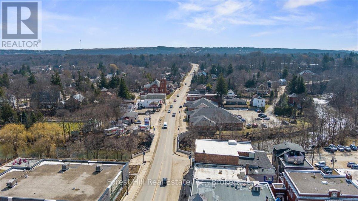 201 - 29 Sykes Street N, Meaford, Ontario  L9Y 1M3 - Photo 22 - X12241745