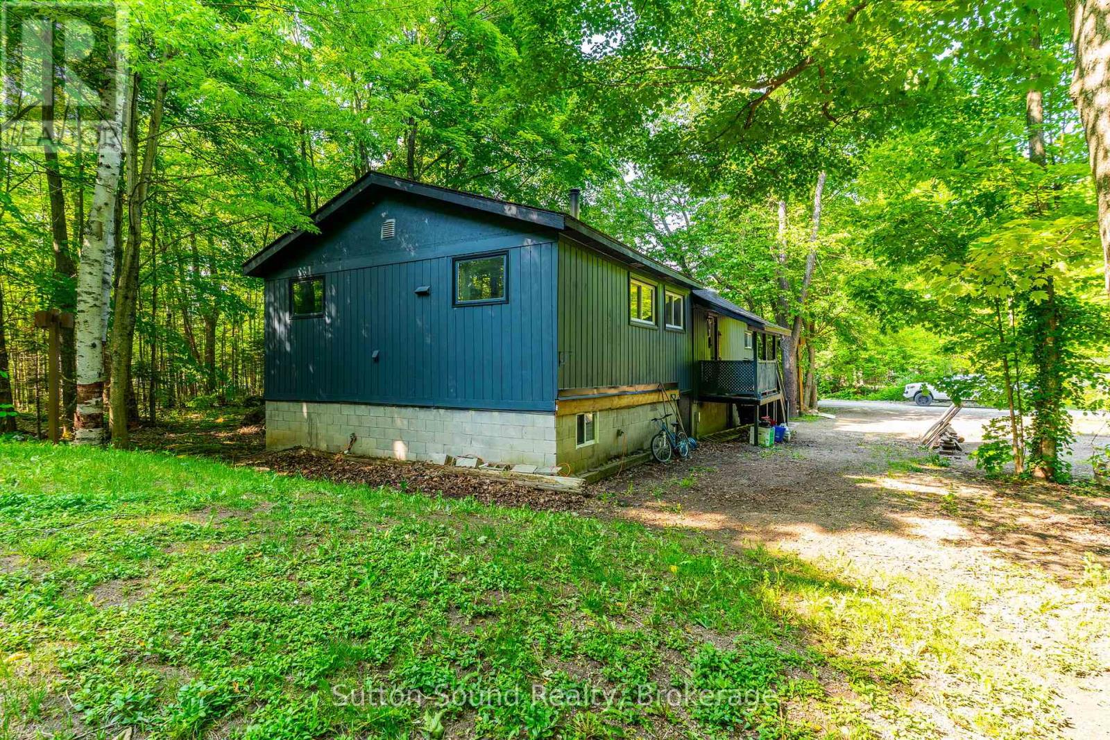 442 Berford Lake Road, South Bruce Peninsula, Ontario  N0H 2T0 - Photo 17 - X12241754
