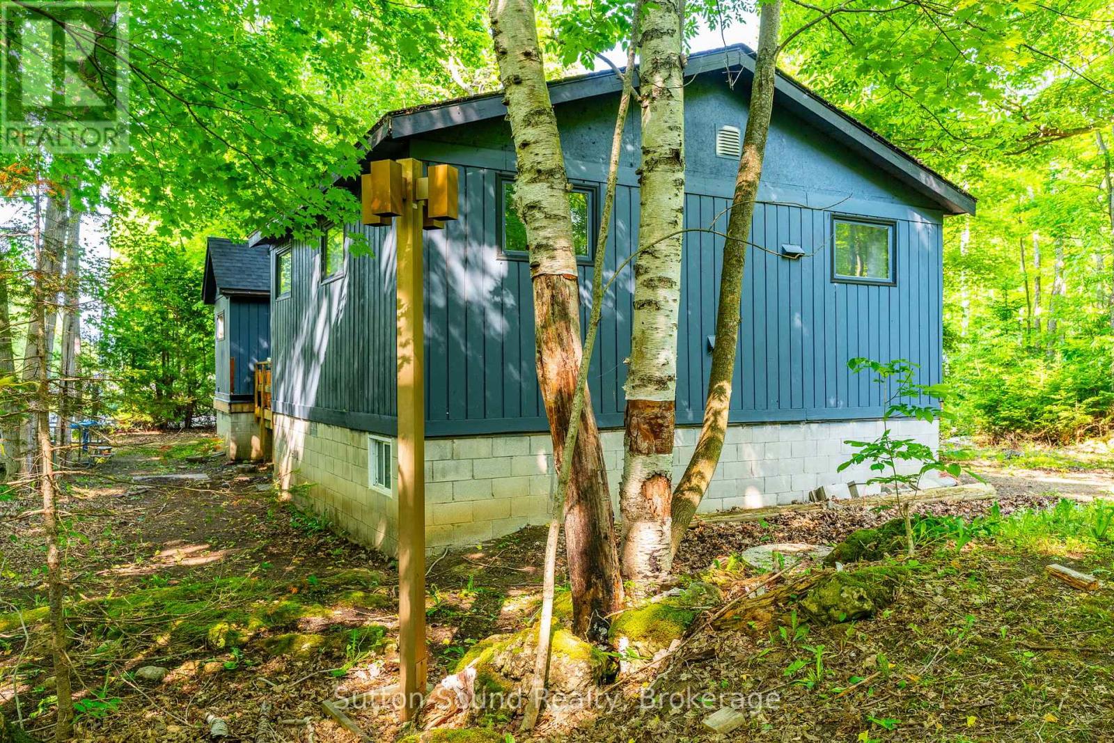 442 Berford Lake Road, South Bruce Peninsula, Ontario  N0H 2T0 - Photo 19 - X12241754