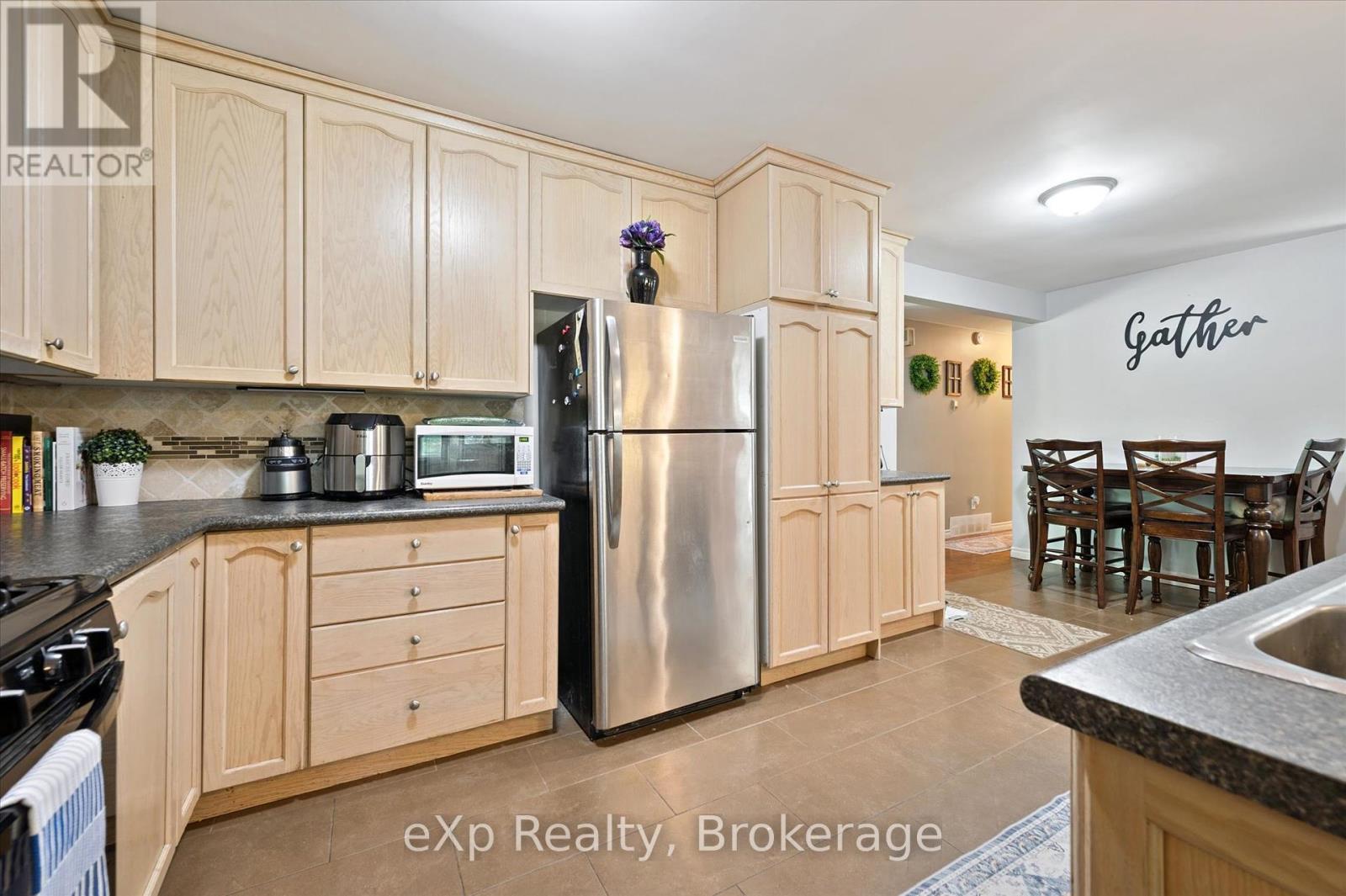550 Elora Street, Centre Wellington, Ontario  N1M 1Y8 - Photo 12 - X12241765