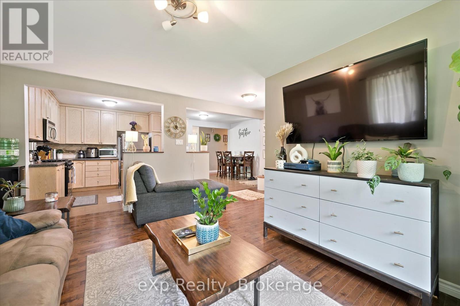 550 Elora Street, Centre Wellington, Ontario  N1M 1Y8 - Photo 16 - X12241765