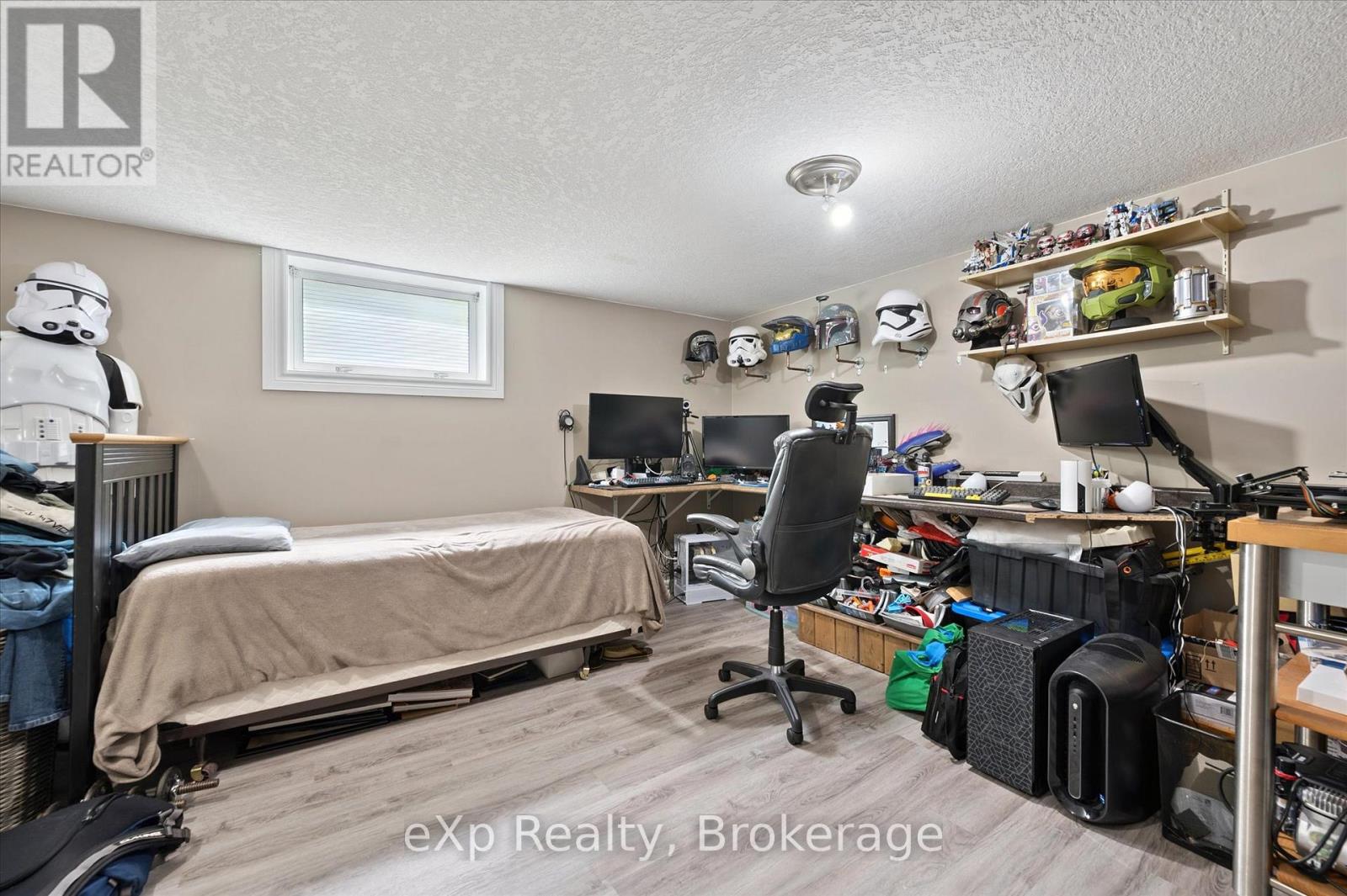 550 Elora Street, Centre Wellington, Ontario  N1M 1Y8 - Photo 34 - X12241765