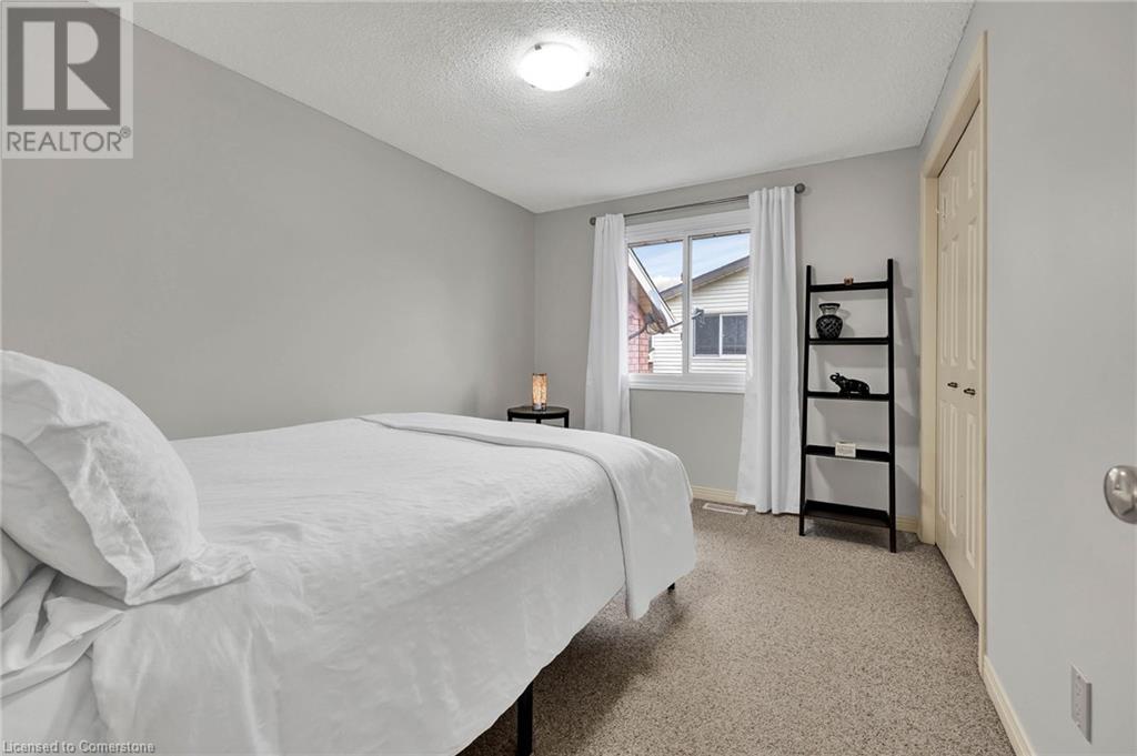 483 Northlake Drive, Waterloo, Ontario  N2V 2A4 - Photo 19 - 40744627