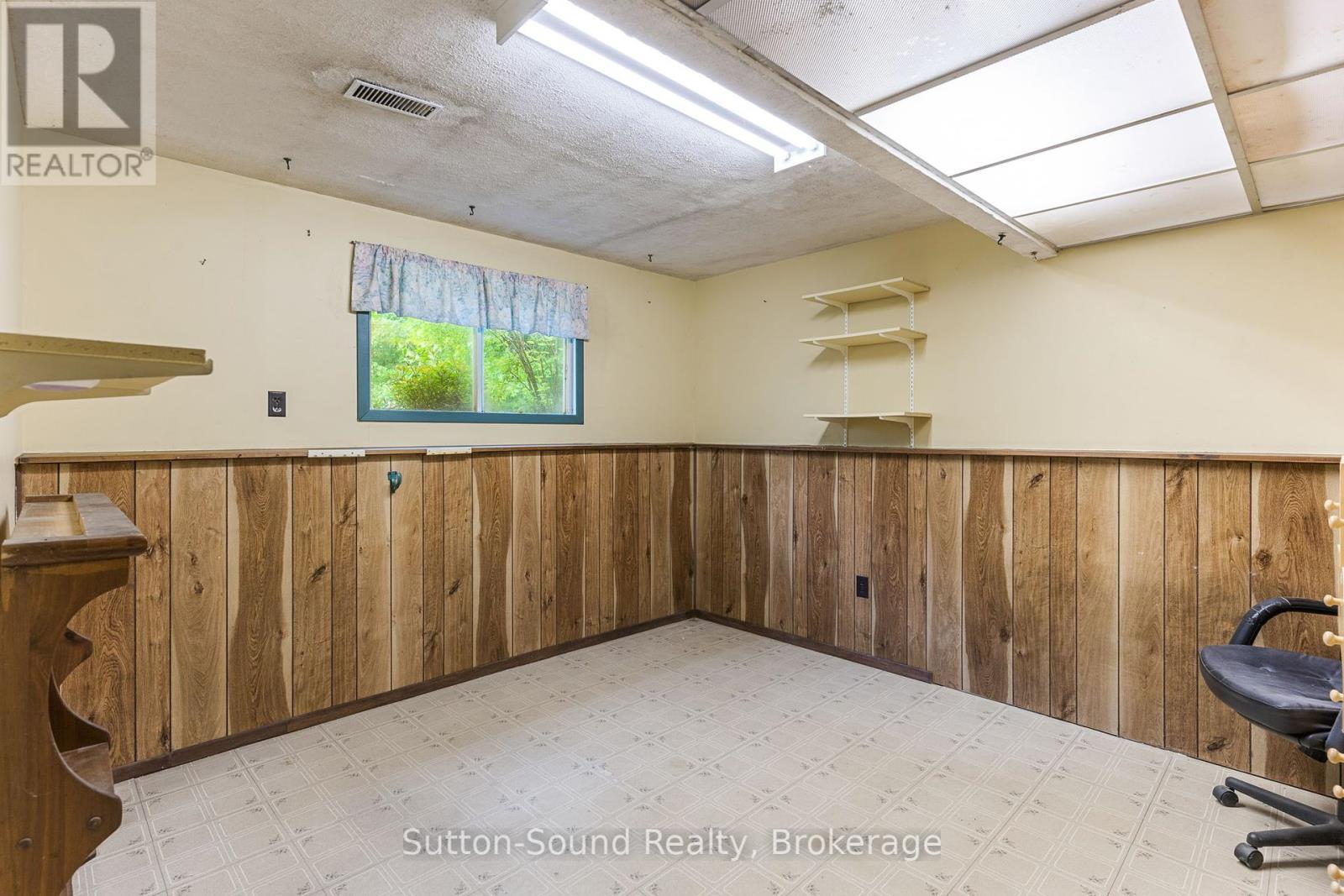 17 Front Street, South Bruce Peninsula, Ontario  N0H 1P0 - Photo 26 - X12241890
