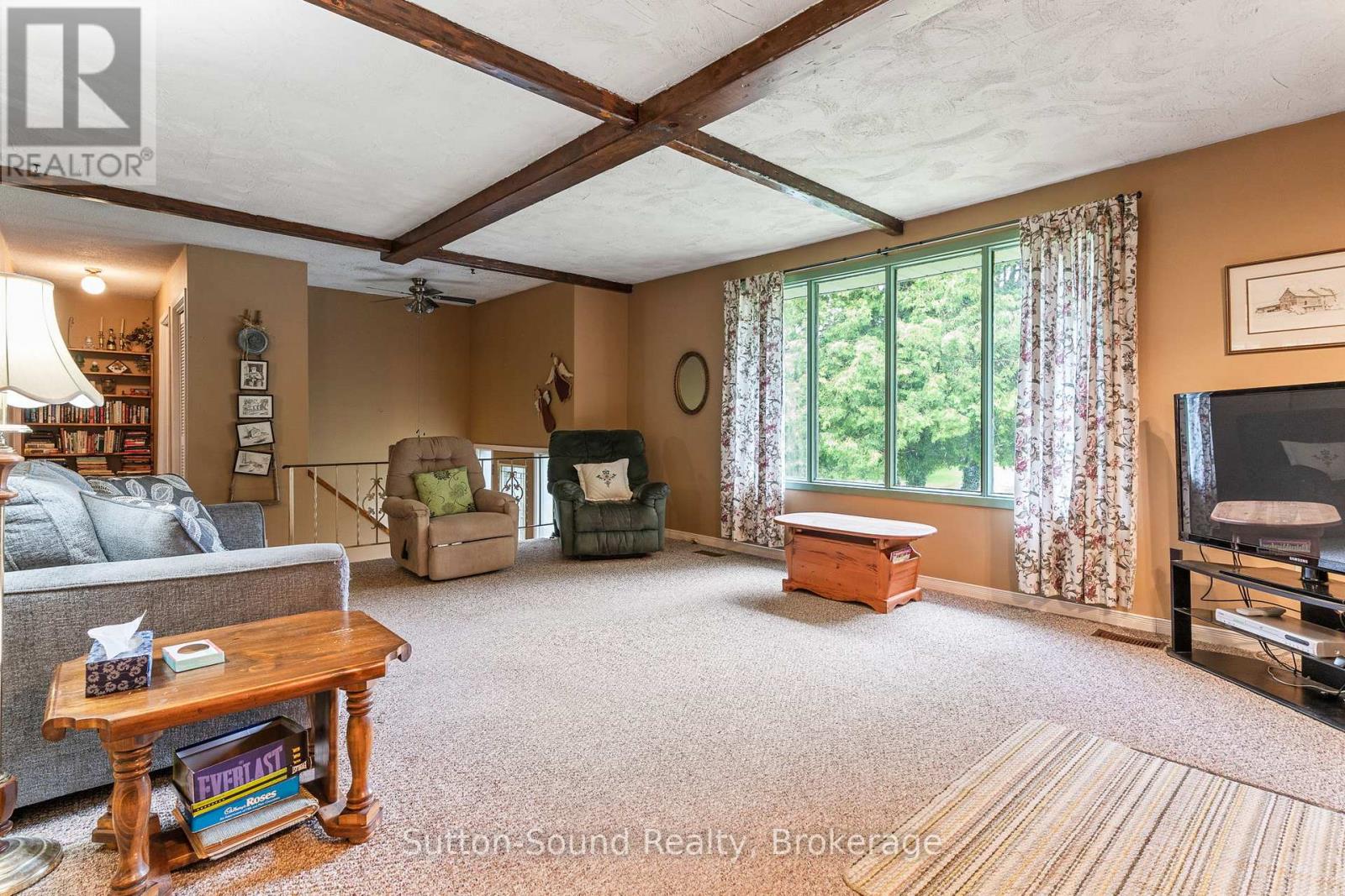 17 Front Street, South Bruce Peninsula, Ontario  N0H 1P0 - Photo 6 - X12241890