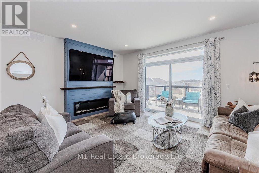 207 - 99b Farley Road, Centre Wellington, Ontario  N1M 0J9 - Photo 6 - X12241904