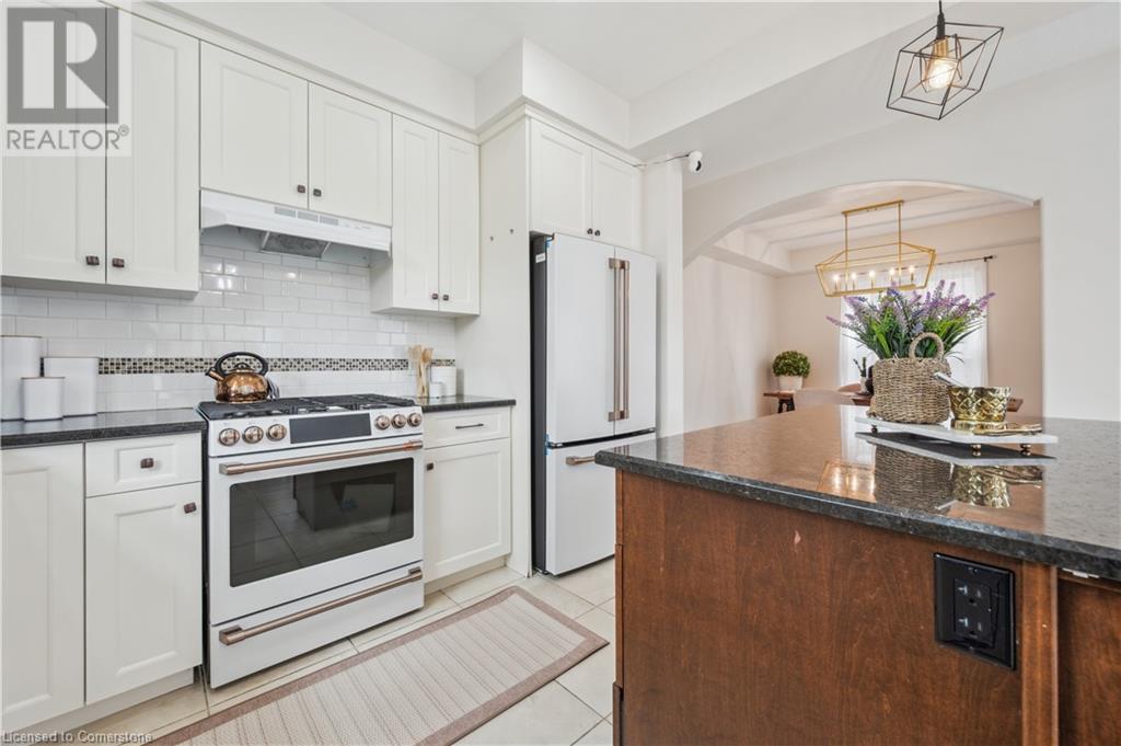 450 Applegate Court, Waterloo, Ontario  N2T 0A9 - Photo 14 - 40744534