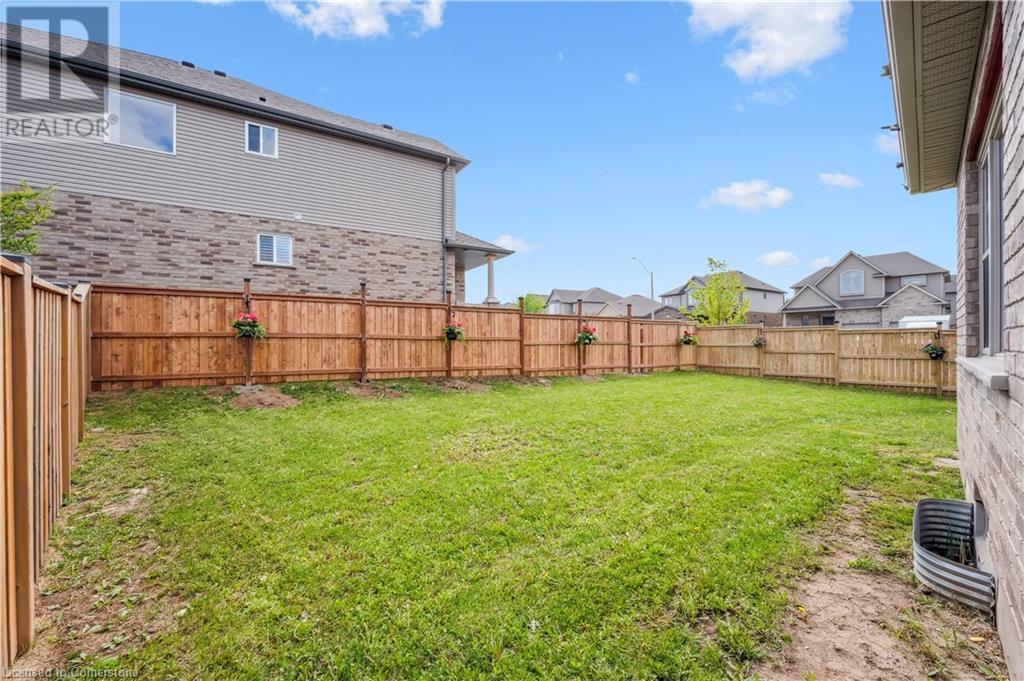 450 Applegate Court, Waterloo, Ontario  N2T 0A9 - Photo 39 - 40744534
