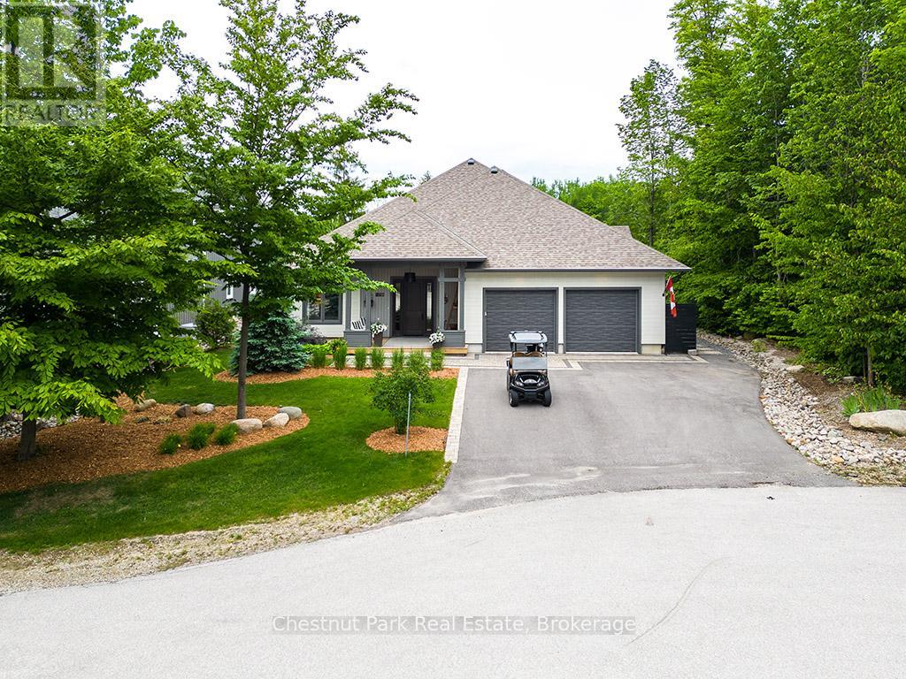 108 Stuart Court, Blue Mountains, Ontario  N0H 2P0 - Photo 3 - X12241992