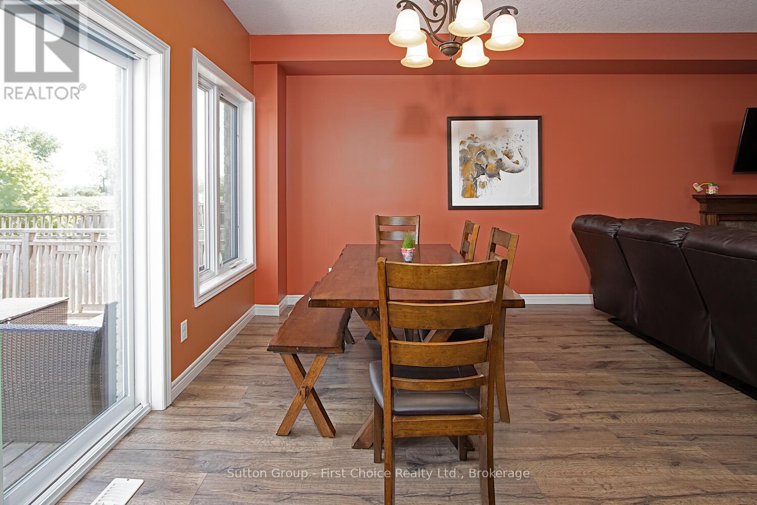 26 Brown Street, Stratford, Ontario  N5A 0B8 - Photo 17 - X12242016