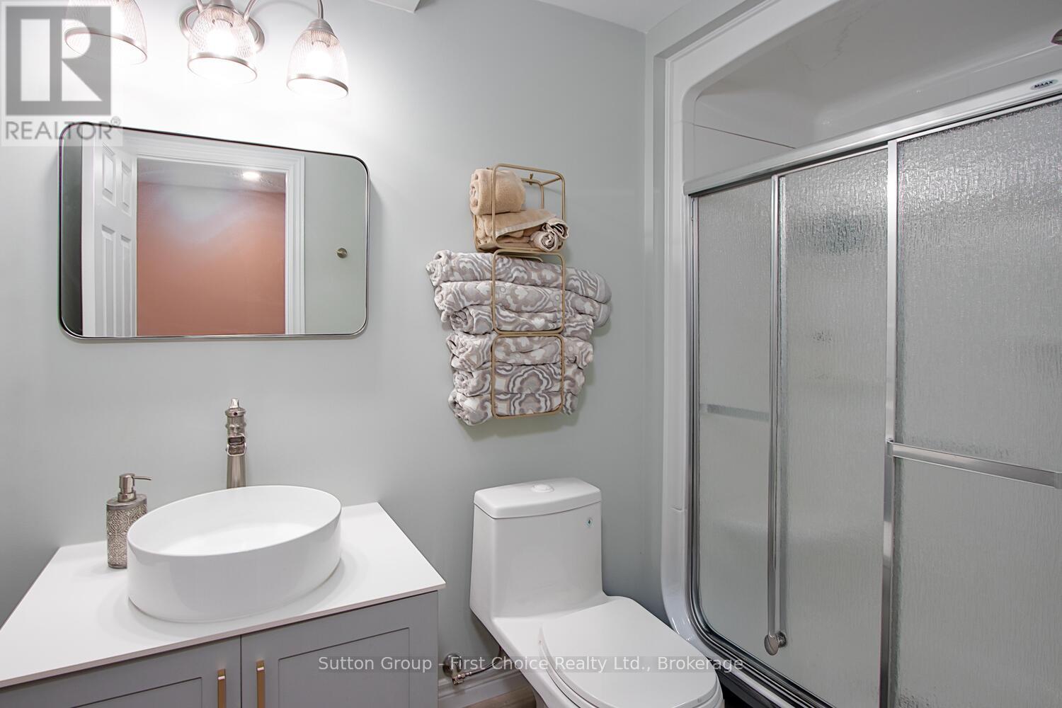 26 Brown Street, Stratford, Ontario  N5A 0B8 - Photo 32 - X12242016
