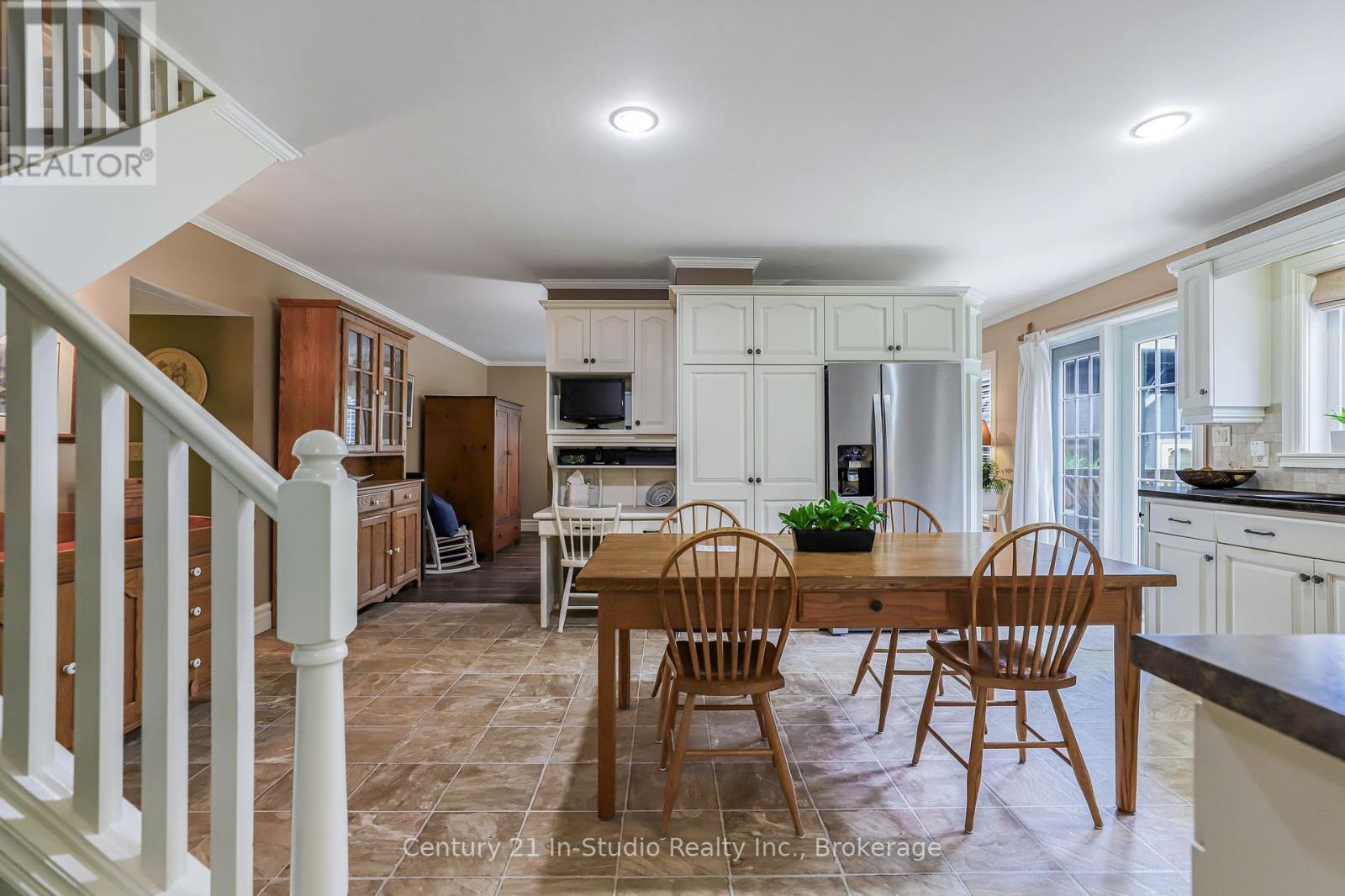 2268 8th Avenue W, Georgian Bluffs, Ontario  N4K 5M8 - Photo 31 - X12242022
