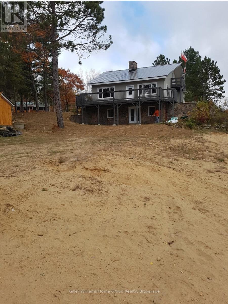 682 Long Lake Road, Madawaska Valley, Ontario  K0J 2M0 - Photo 3 - X12242161