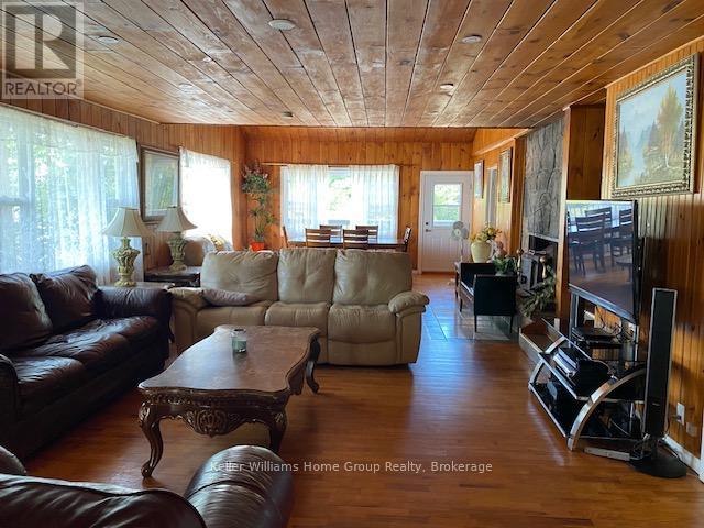 682 Long Lake Road, Madawaska Valley, Ontario  K0J 2M0 - Photo 8 - X12242161