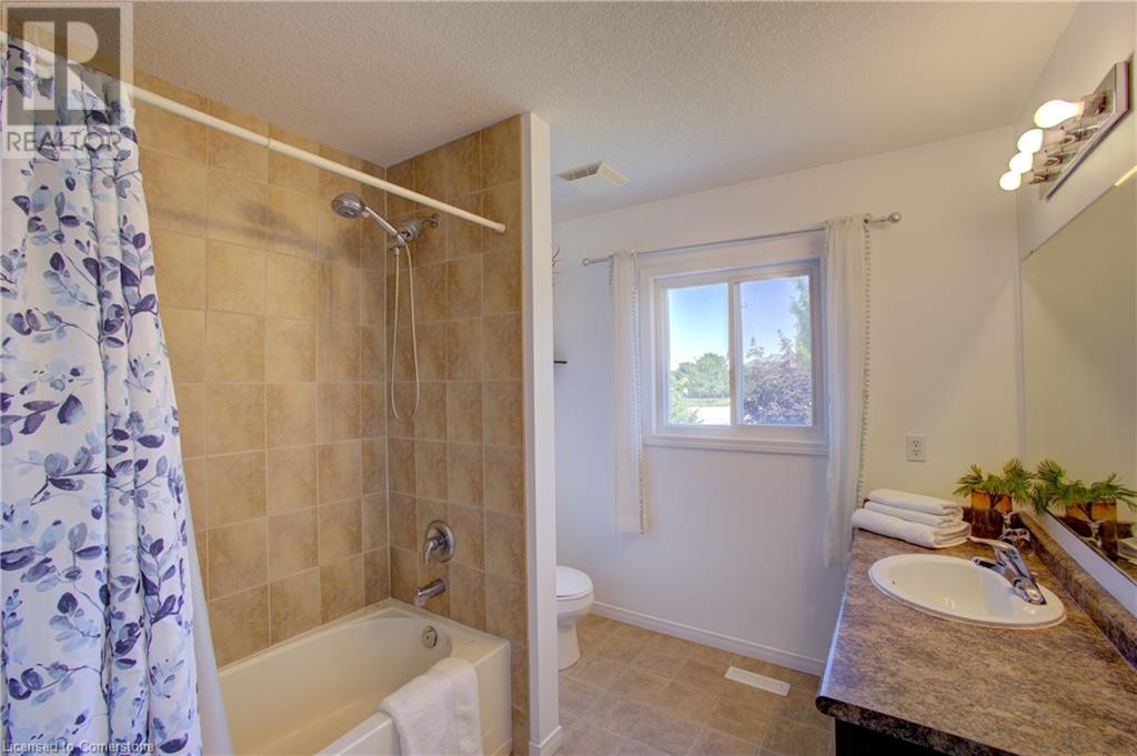 365 Parkvale Drive, Kitchener, Ontario  N2R 1Y2 - Photo 28 - 40743966